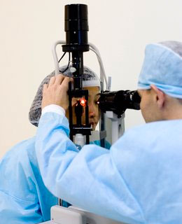 Pre-Laser Vision Correction Eye Assessment