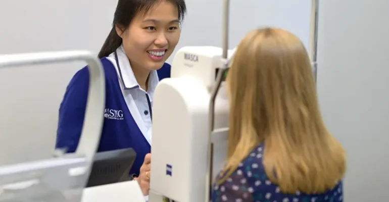 LASIK in Seoul vs Singapore: A Comparison Guide for Patients Weighing Their Options